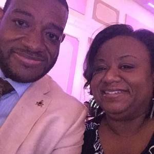 Meet your Posher, Travis